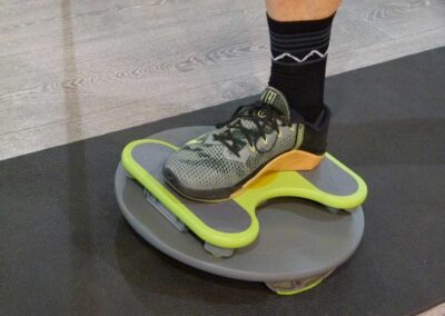 Trim Disc Übungen im Einbeinstand – Basis Sport – Beinachsenstabilität