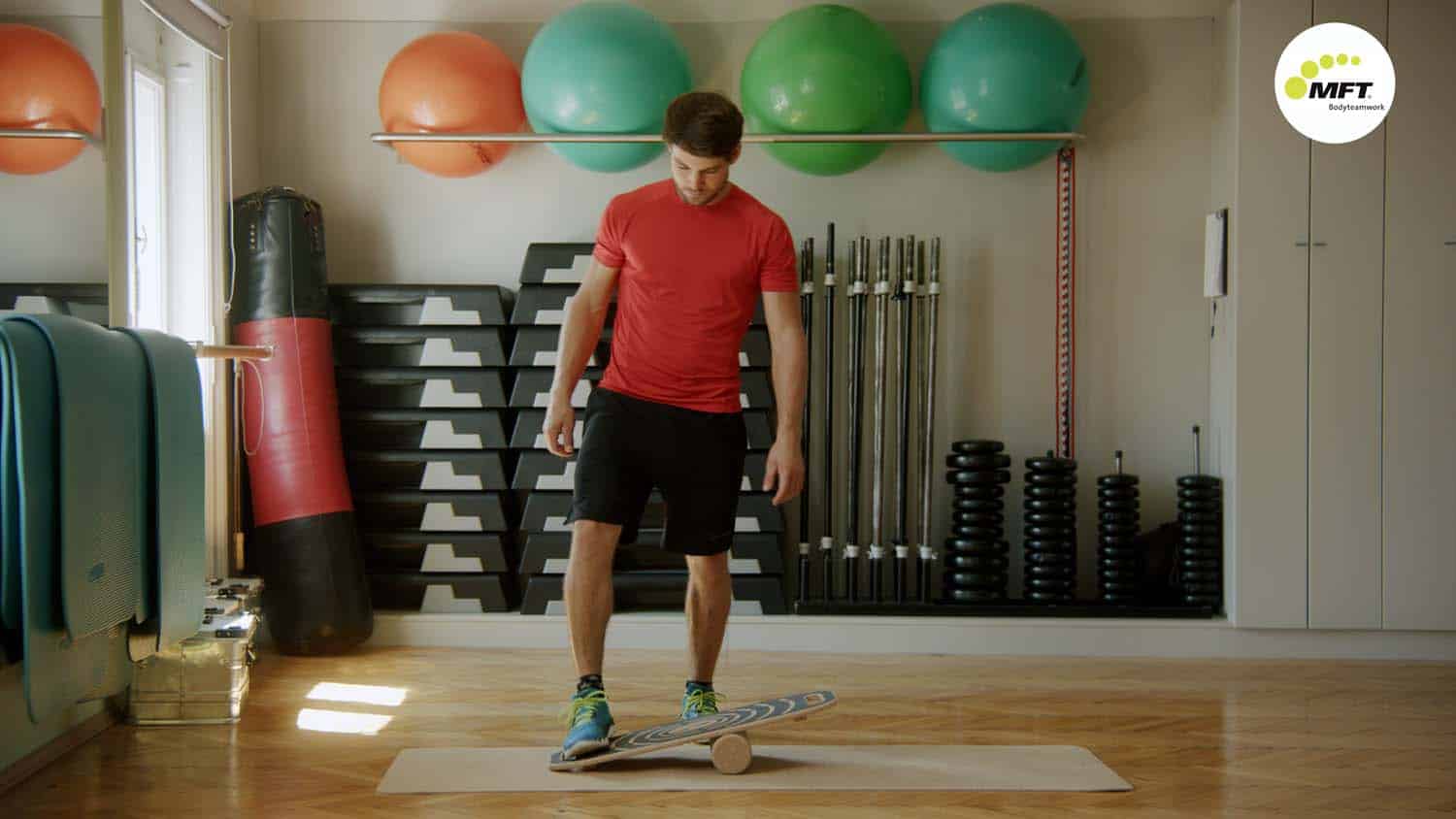 MFT Indoor Board Übung 700: Aufsteigen